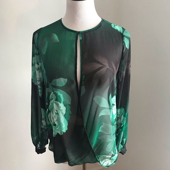 Jennifer Lopez Sheer Open Front and Back Top Sz XS - Picture 2 of 6